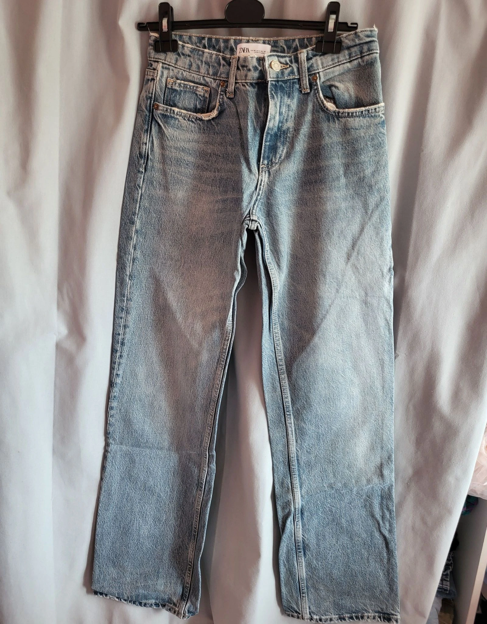 Jean droit bleu delavé zara 